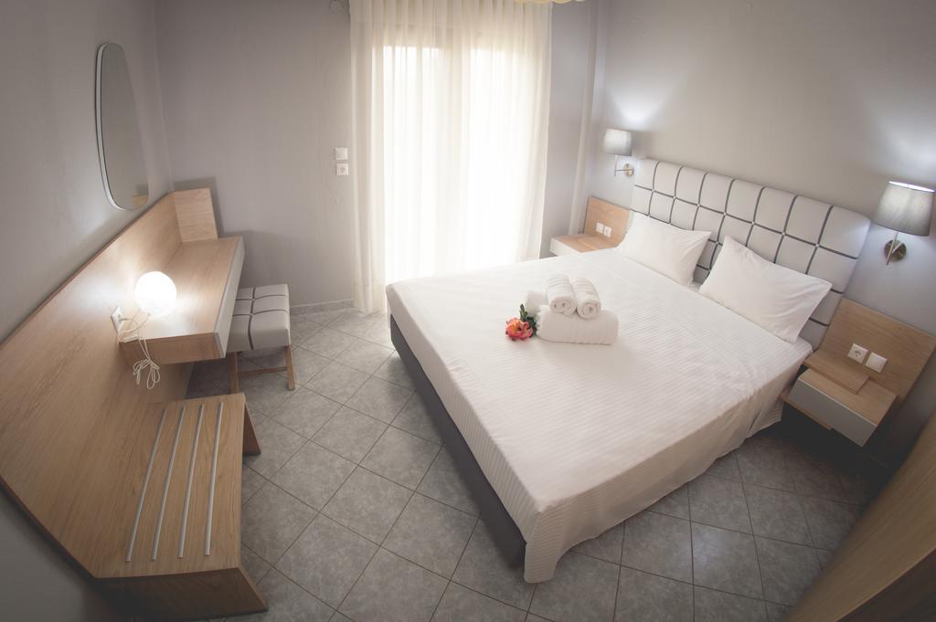 Aegialis Apartments Vourvourou Exterior foto